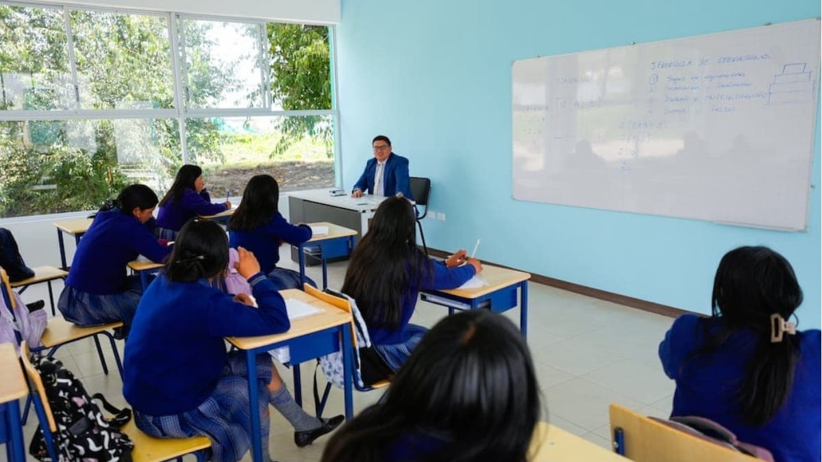Ministra de Educación advierte sobre consumo de clonazepam entre estudiantes