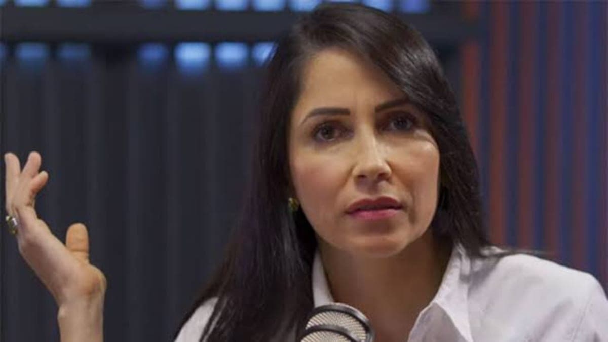 Luisa González pide votar nulo para la Prefectura de Manabí y rechazar a ADN