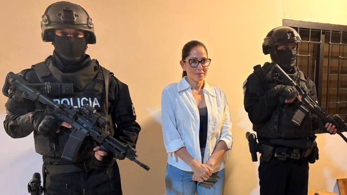 Luisa González califica de «absurda» la acusación en su contra y llama a la unidad tras su detención