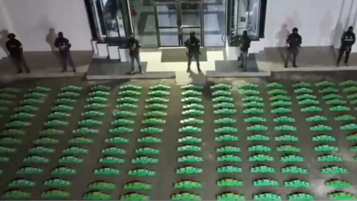 Golpe a Los Choneros en Manta: Policía decomisa 2,93 toneladas de cocaína
